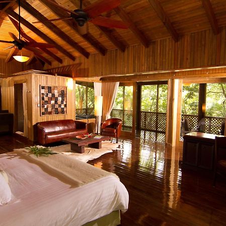 Las Lagunas Boutique Hotel Флорес Екстериор снимка