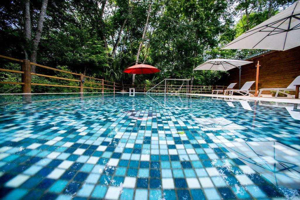 Las Lagunas Boutique Hotel Флорес Екстериор снимка