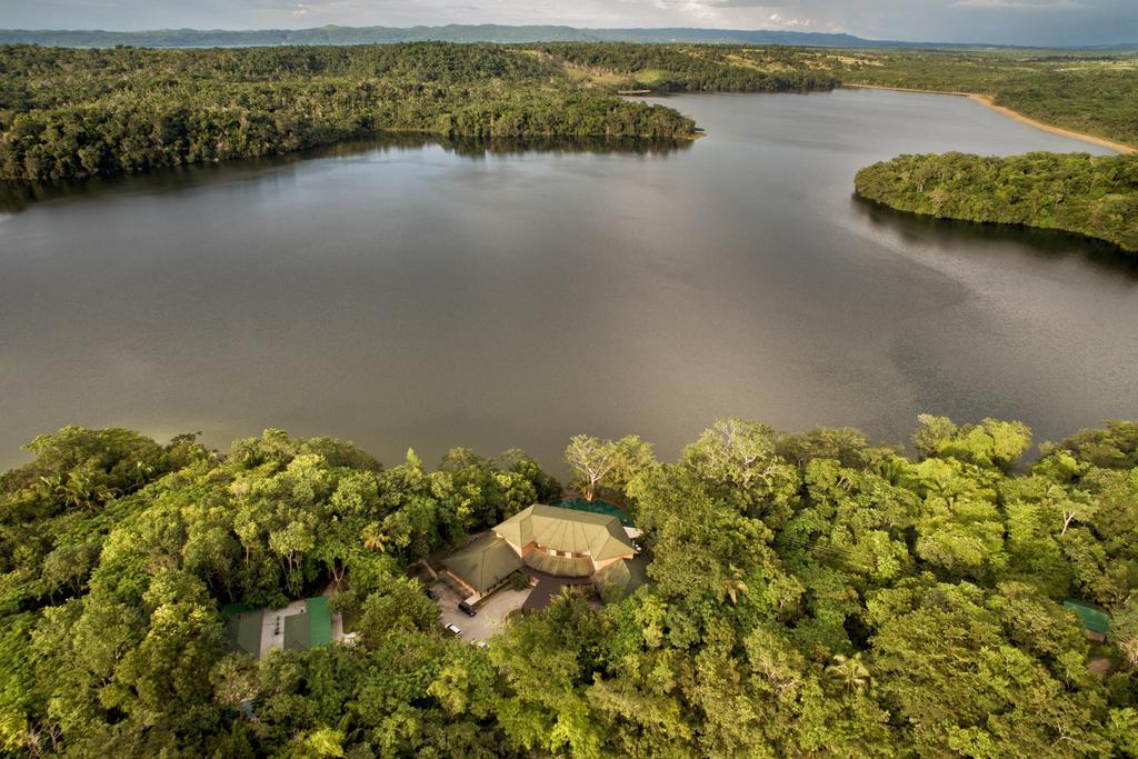 Las Lagunas Boutique Hotel Флорес Екстериор снимка